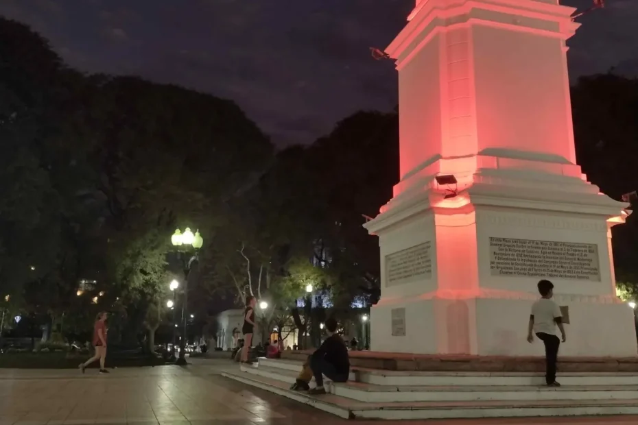 Plaza de noche