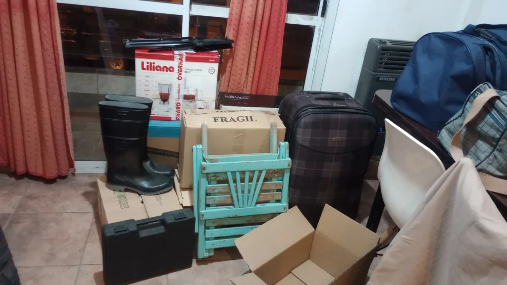pila de cosas a mudar